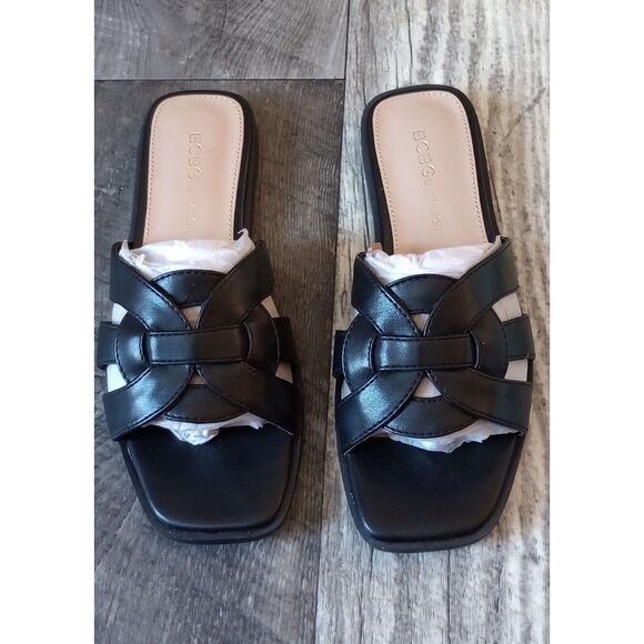 BCBGeneration Women's Size 5M Black Faux Leather Sandals, NWOT - Picture 1 of 6